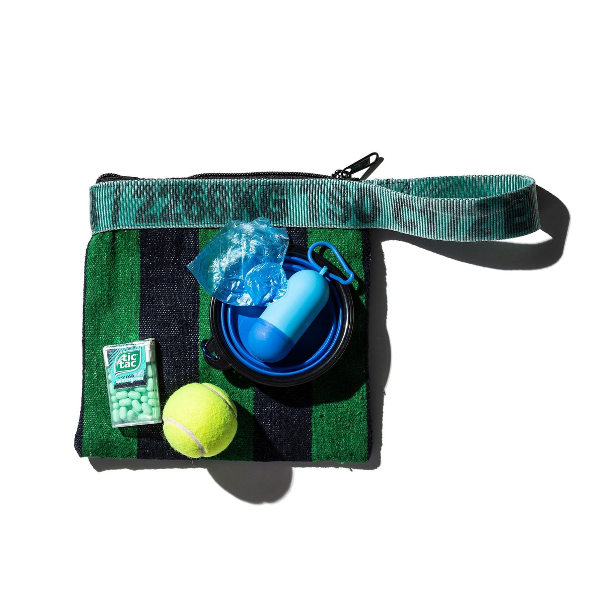 Puebco Rug Pouch / Green X Navy Blue — front view