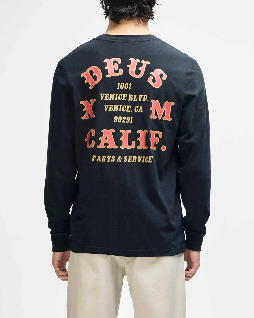 quick-strike-ls-tee-black|Model