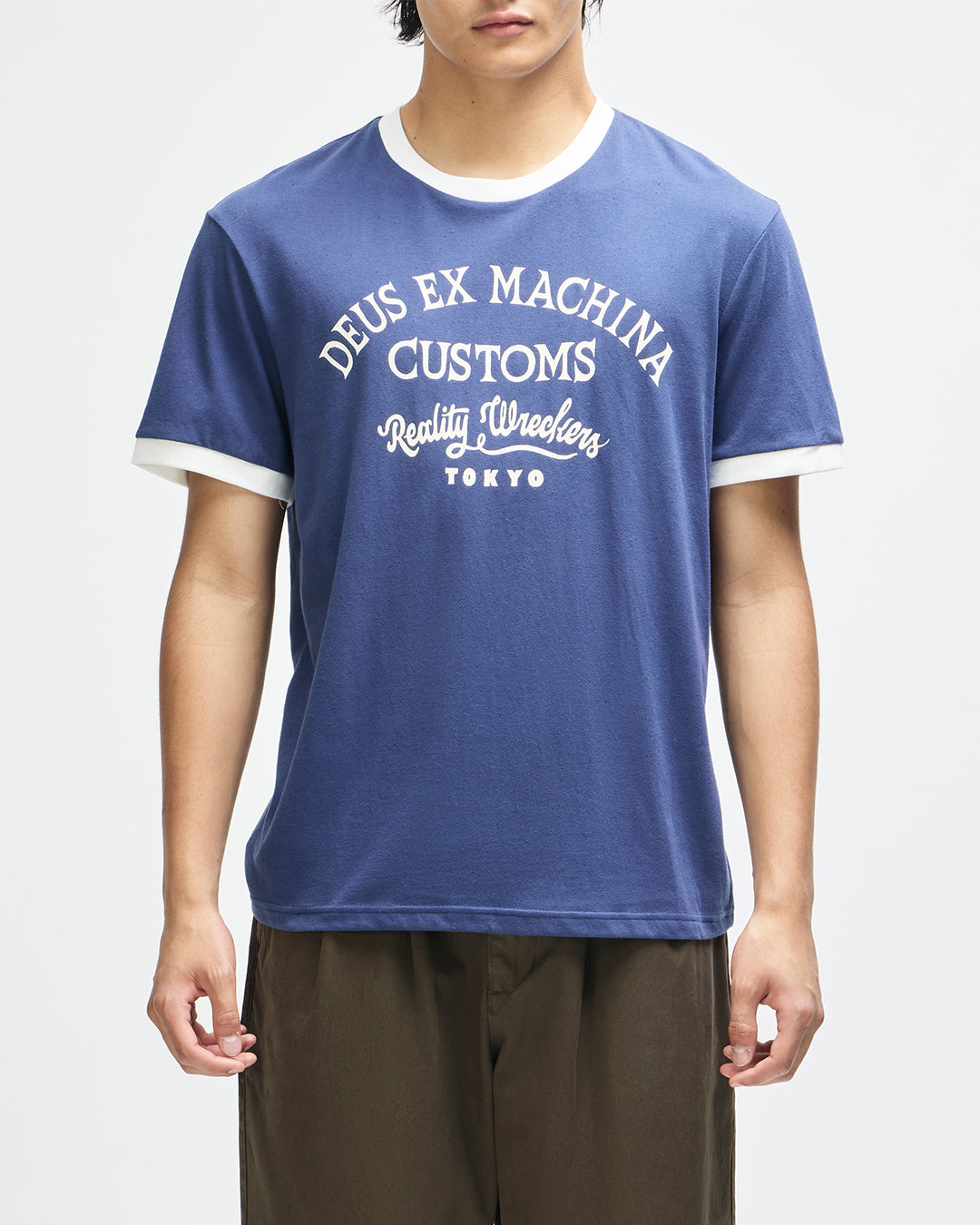 marsden-ringer-tee-mechanic-blue|Model