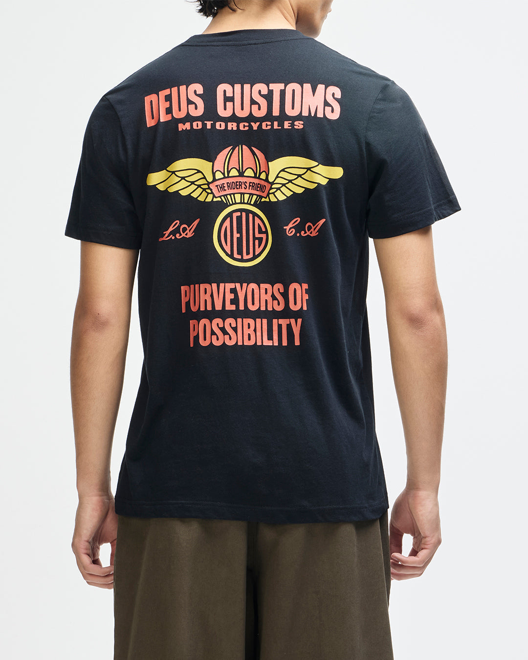 cutaway-tee-black|Model