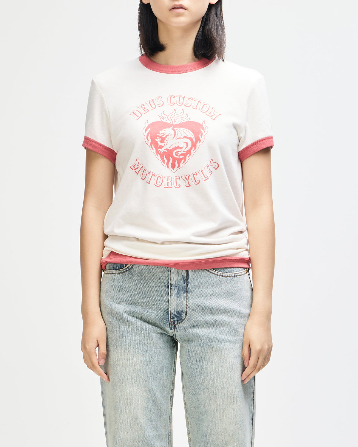 two-minds-ringer-dirty-white-red-apple|Model|Female
