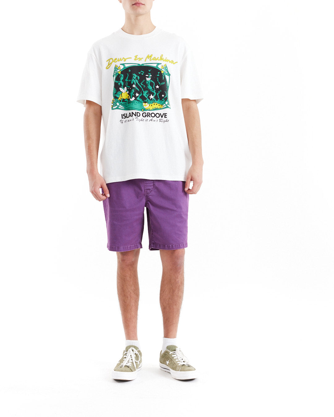 Island Groove Tee - Vintage White|Model