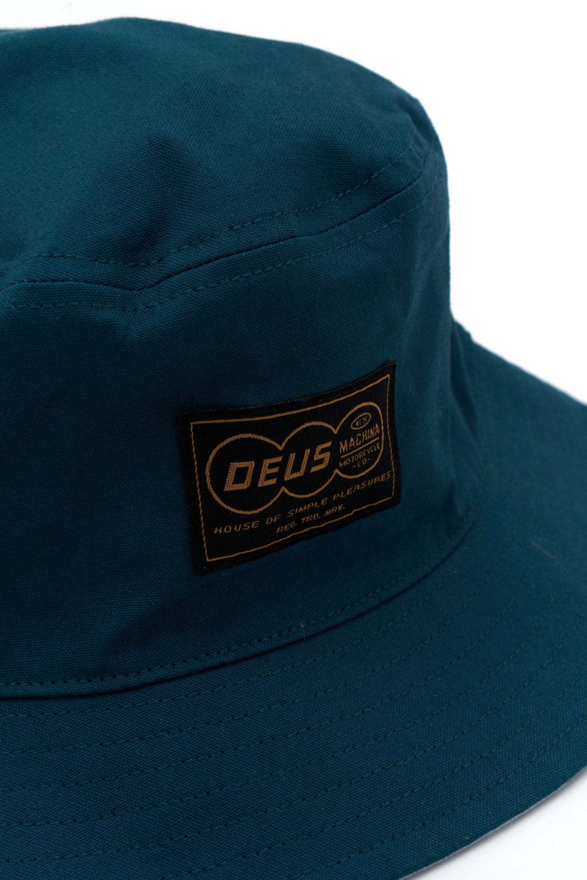 DEUS EX MACHINA CANA REVERSIBLE BUCKET - LEGION BLUE CAMO