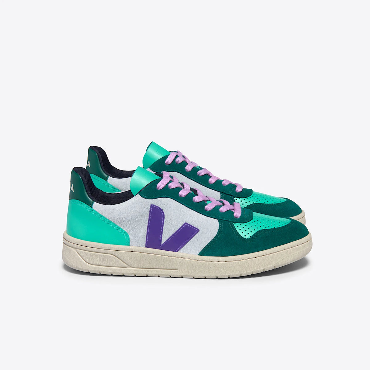 Veja V-10 Suede Multico Swan Purple Pierre — front view
